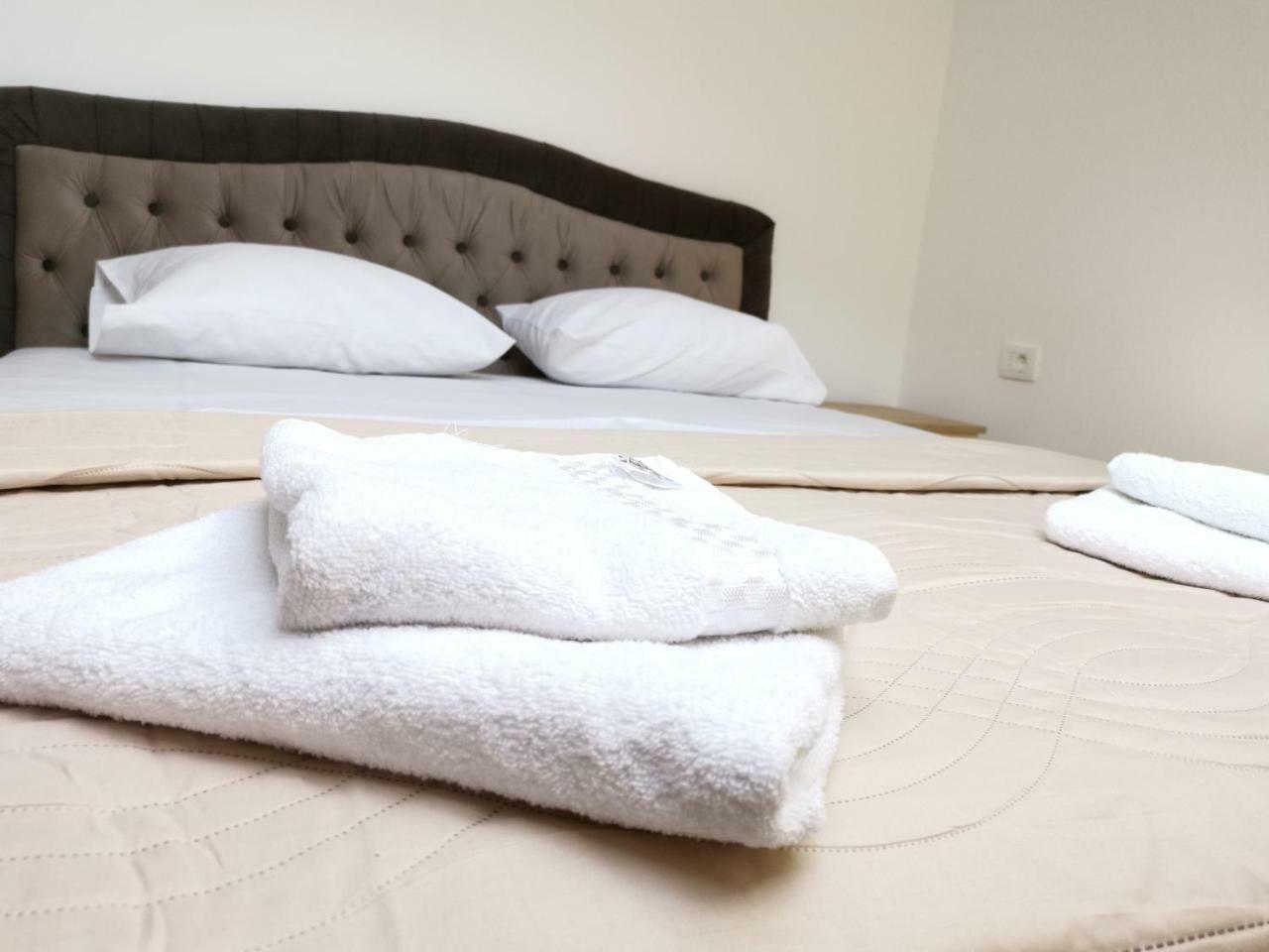 Apartman Maximus Budva Exteriör bild